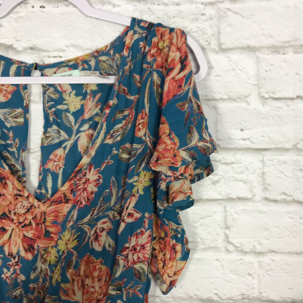Kimchi Blue Floral Flutter Sleeve Boho Romper 0 - Picture 3 of 8